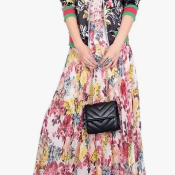 FLORAL EMBROIDERED PARROTS & BUTTERFLY BOMBER JACKET Size Small - Picture 15 of 15